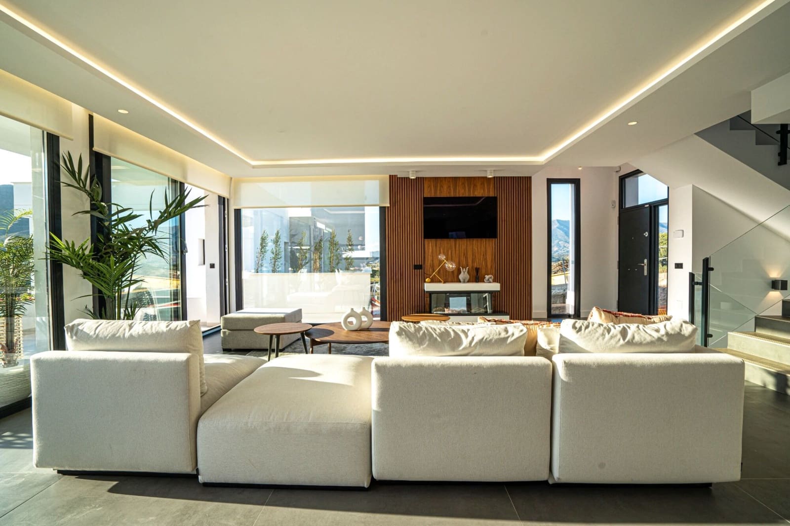 3 sypialnia Willa na sprzedaż w Mijas Costa z basenem garażem - 800 000 € (Ref: 10066390)