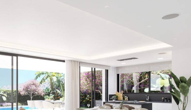 4 bedroom Villa for sale in Mijas Costa with pool - € 985,000 (Ref: 10066391)