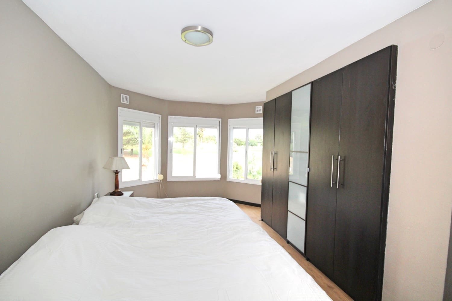 Chalet de 3 habitaciones en Marbella en venta con piscina garaje - 550.000 € (Ref: 10066394)