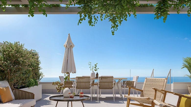 2 bedroom Apartment for sale in Benalmadena with pool garage - € 338,900 (Ref: 10066401)