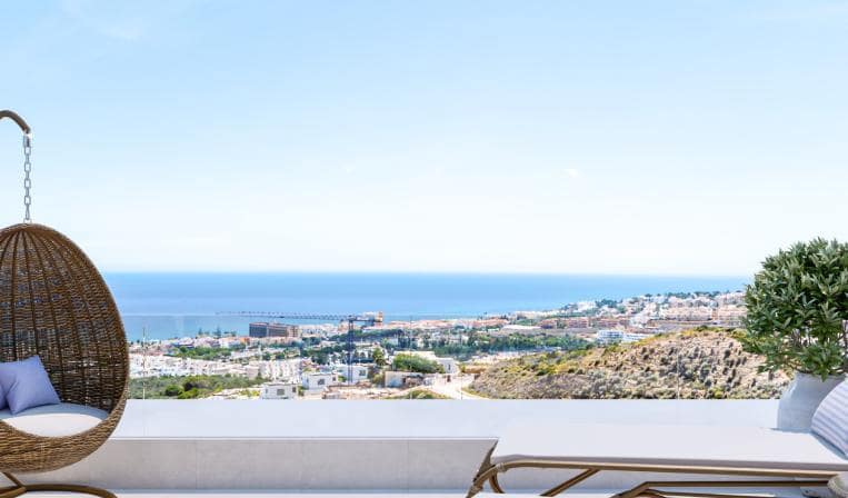 4 sypialnia Willa na sprzedaż w Mijas Costa z basenem garażem - 461 000 € (Ref: 10066406)