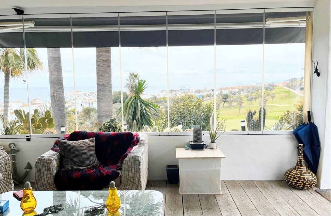 3 slaapkamer Halfvrijstaande villa te koop in La Duquesa / Puerto de la Duquesa met zwembad garage - € 549.000 (Ref: 10066408)
