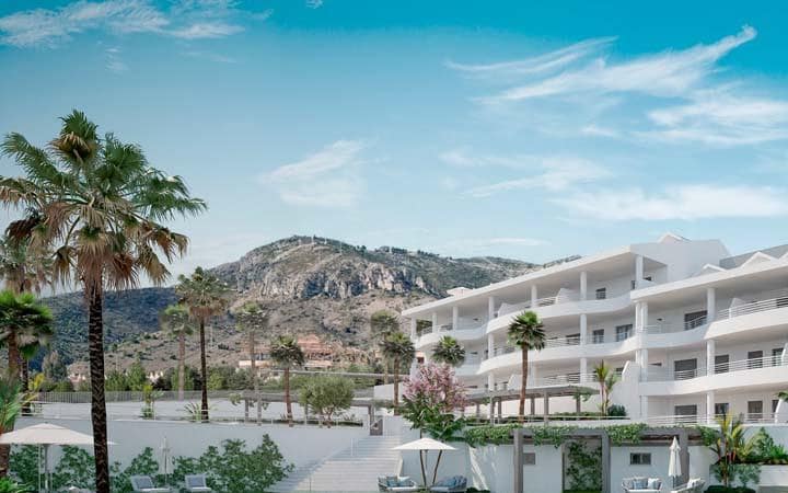 4 bedroom Apartment for sale in Benalmadena with pool garage - € 318,000 (Ref: 10066411)