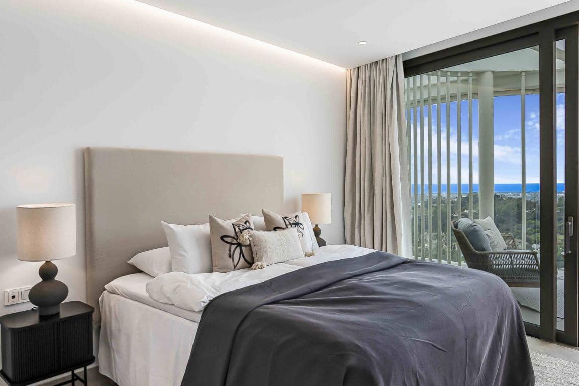 Ático de 2 habitaciones en Benahavís en venta con piscina garaje - 1.275.000 € (Ref: 10066420)