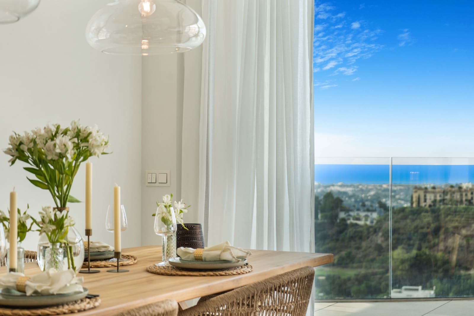 Ático de 2 habitaciones en Benahavís en venta con piscina garaje - 1.275.000 € (Ref: 10066420)