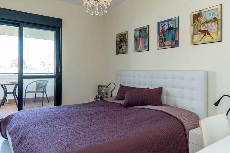 2 Zimmer Apartment zu verkaufen in Estepona mit Pool Garage - 329.500 € (Ref: 10066422)