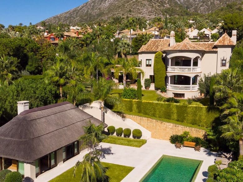 5 bedroom Villa for sale in Marbella with pool garage - € 9,500,000 (Ref: 10066424)