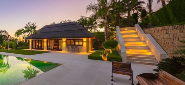 5 sypialnia Willa na sprzedaż w Marbella z basenem garażem - 9 500 000 € (Ref: 10066424)