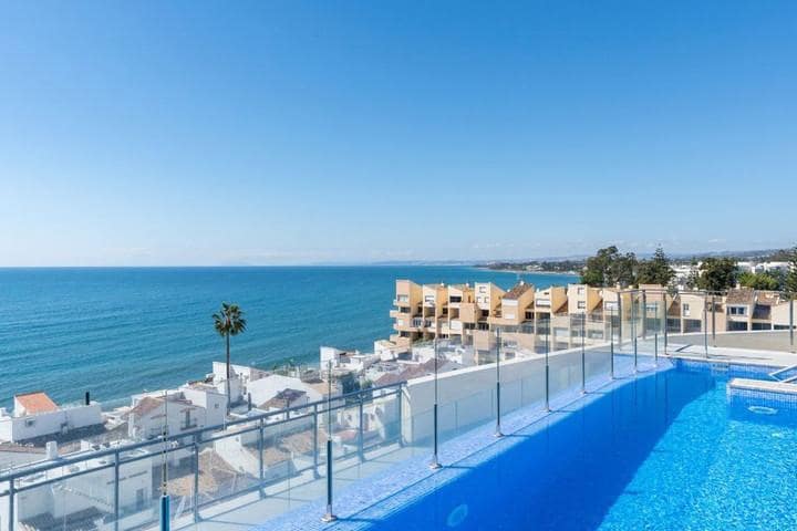 2 chambre Appartement à vendre à Marbella avec piscine garage - 329 500 € (Ref: 10066432)