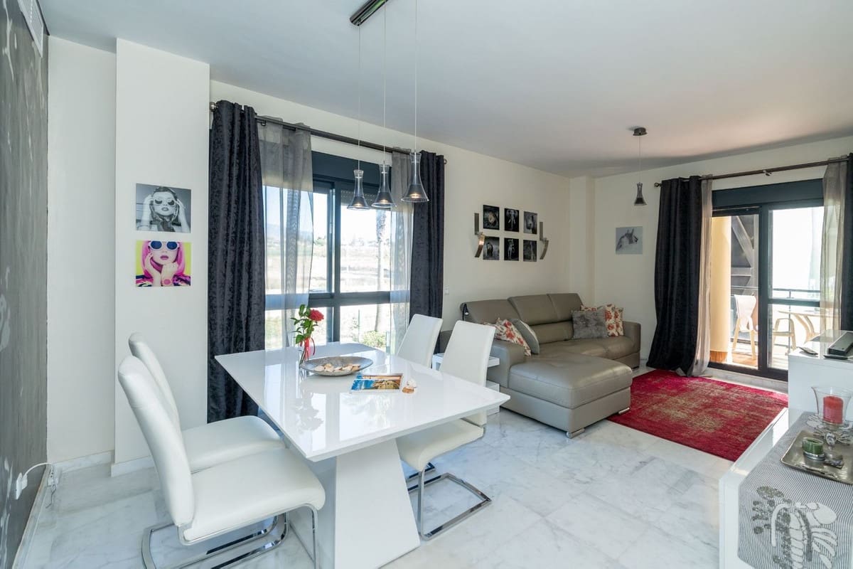 2 chambre Appartement à vendre à Marbella avec piscine garage - 329 500 € (Ref: 10066432)