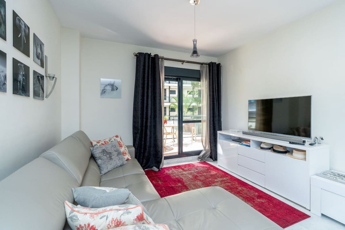2 chambre Appartement à vendre à Marbella avec piscine garage - 329 500 € (Ref: 10066432)
