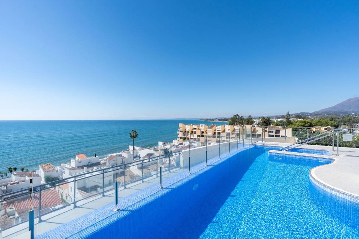 2 chambre Appartement à vendre à Marbella avec piscine garage - 329 500 € (Ref: 10066432)