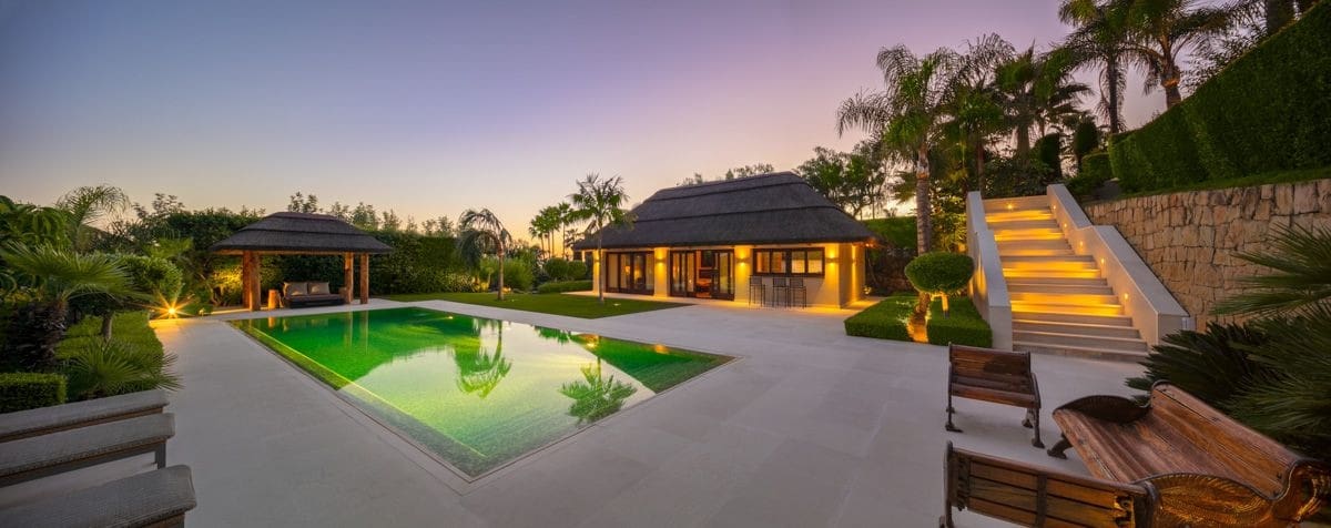 Chalet de 5 habitaciones en Marbella en venta con piscina garaje - 9.500.000 € (Ref: 10066434)