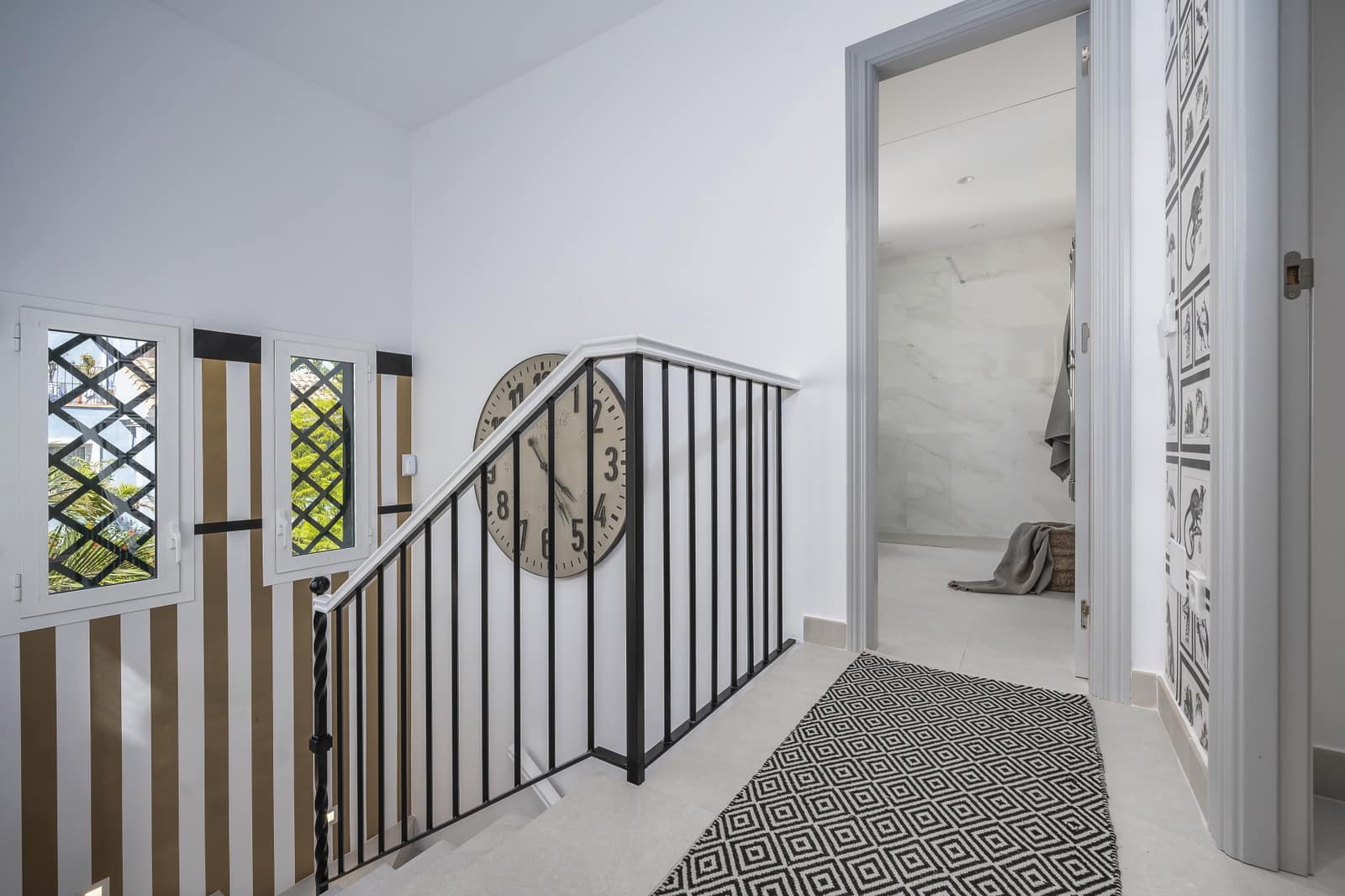 4 sypialnia Willa na sprzedaż w Marbella z basenem garażem - 898 000 € (Ref: 10066436)