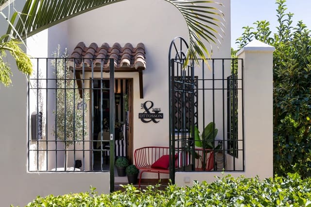 4 chambre Villa/Maison à vendre à Marbella avec piscine garage - 898 000 € (Ref: 10066436)