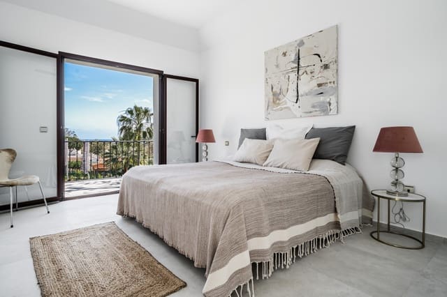 5 quarto Moradia para venda em Marbella com piscina garagem - 2 595 000 € (Ref: 10066437)