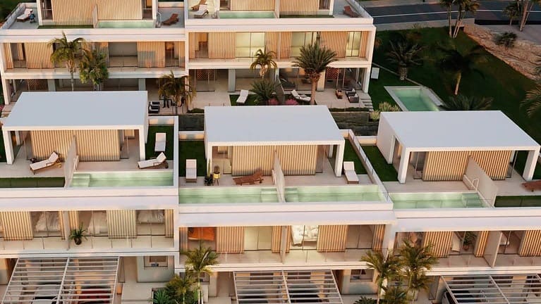 4 slaapkamer Villa te koop in Marbella met zwembad garage - € 680.000 (Ref: 10066439)