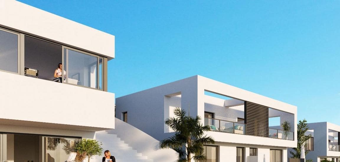 4 slaapkamer Villa te koop in Marbella met zwembad garage - € 532.000 (Ref: 10066443)