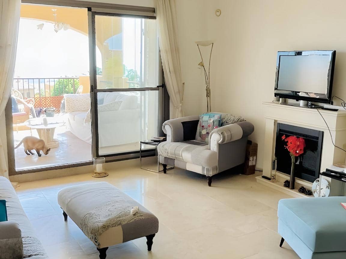 2 bedroom Apartment for sale in Marbella with pool garage - € 385,000 (Ref: 10066453)