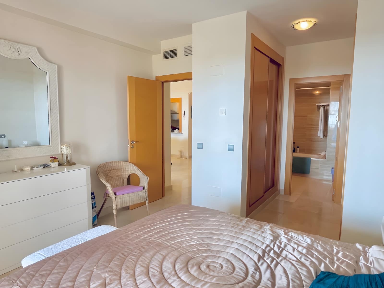 2 bedroom Apartment for sale in Marbella with pool garage - € 385,000 (Ref: 10066453)