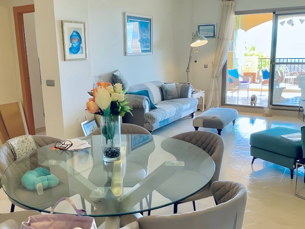 Apartamento de 2 habitaciones en Marbella en venta con piscina garaje - 385.000 € (Ref: 10066453)
