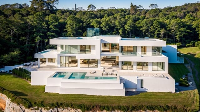 5 slaapkamer Villa te koop in Marbella met zwembad garage - € 2.750.000 (Ref: 10066455)