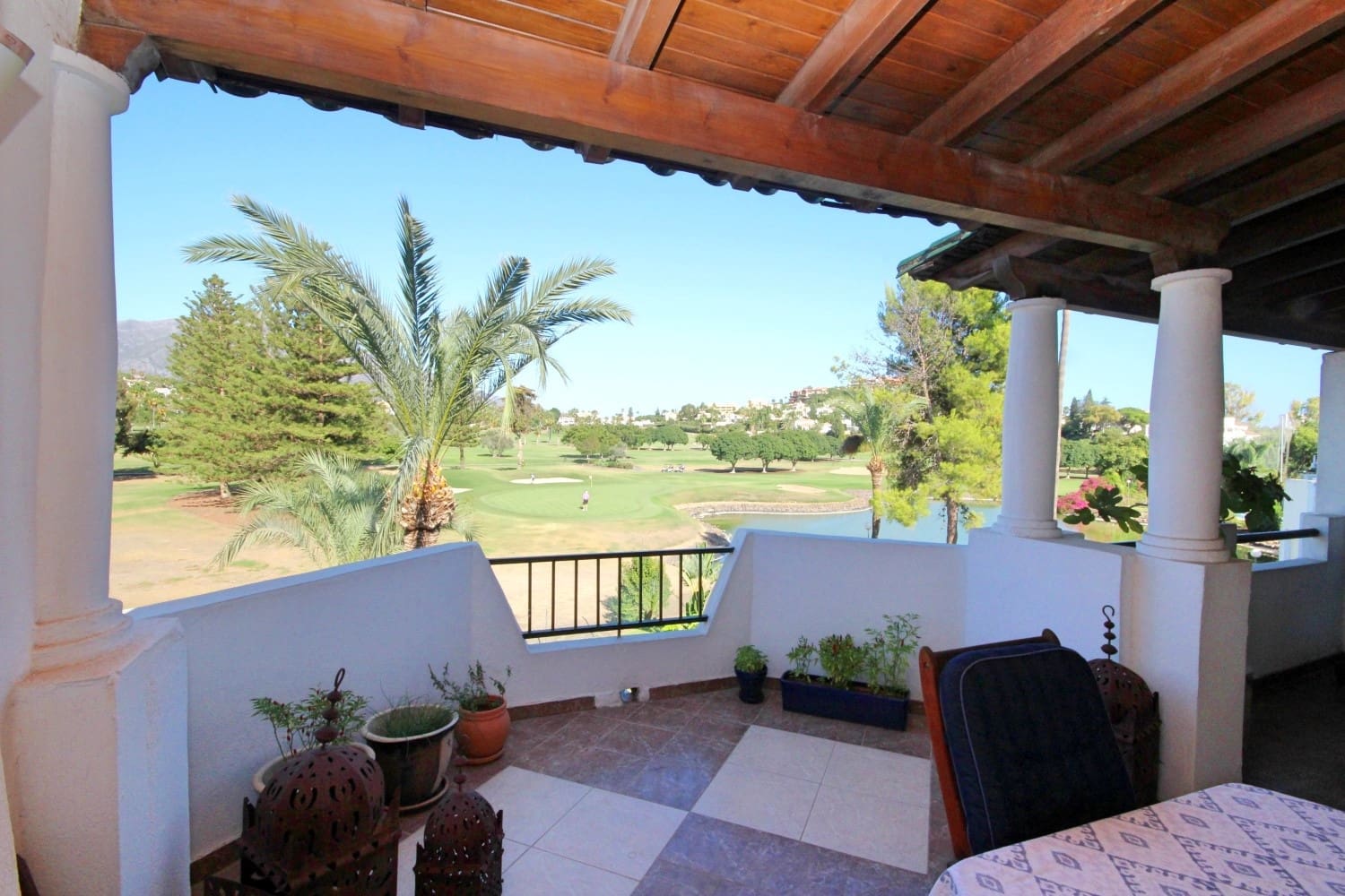 3 soverom Villa til salgs i Marbella med svømmebasseng garasje - € 550 000 (Ref: 10066457)