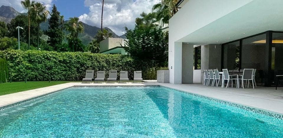 5 chambre Villa/Maison à vendre à Marbella avec piscine garage - 4 650 000 € (Ref: 10066458)