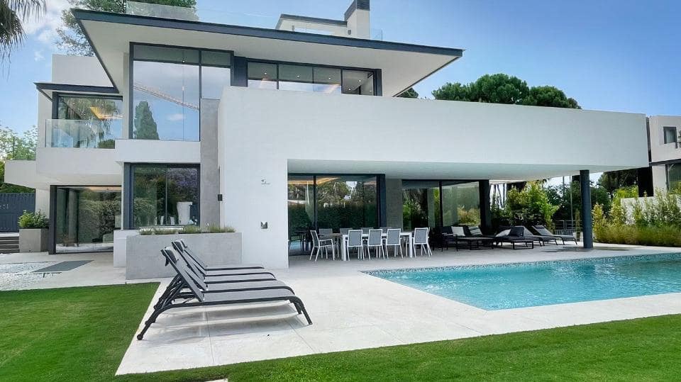 5 chambre Villa/Maison à vendre à Marbella avec piscine garage - 4 650 000 € (Ref: 10066458)