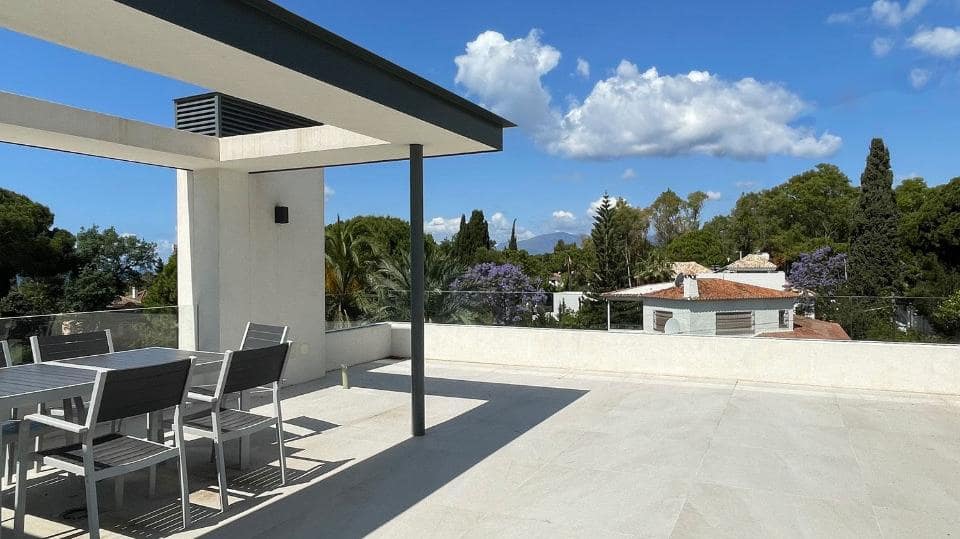 5 chambre Villa/Maison à vendre à Marbella avec piscine garage - 4 650 000 € (Ref: 10066458)