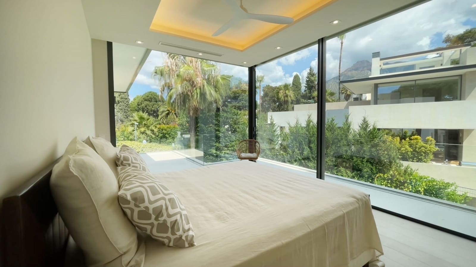 5 chambre Villa/Maison à vendre à Marbella avec piscine garage - 4 650 000 € (Ref: 10066458)