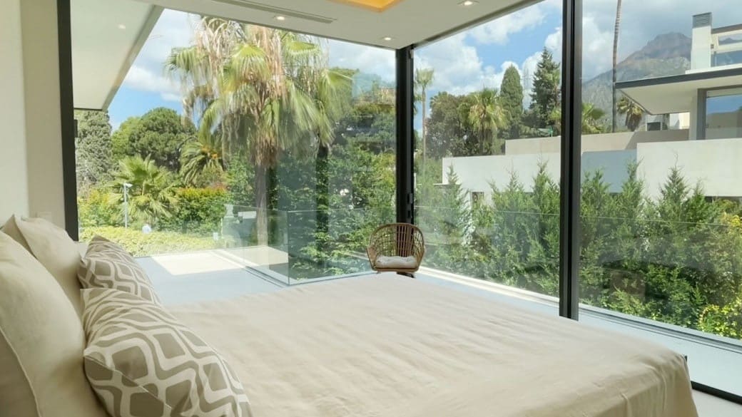 5 Zimmer Villa zu verkaufen in Marbella mit Pool Garage - 4.650.000 € (Ref: 10066458)