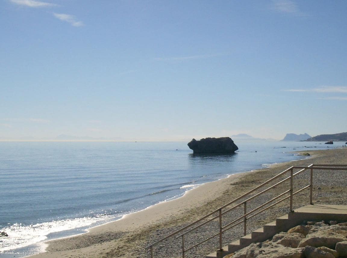 3 soverom Leilighet til salgs i Estepona med svømmebasseng garasje - € 279 000 (Ref: 10066462)
