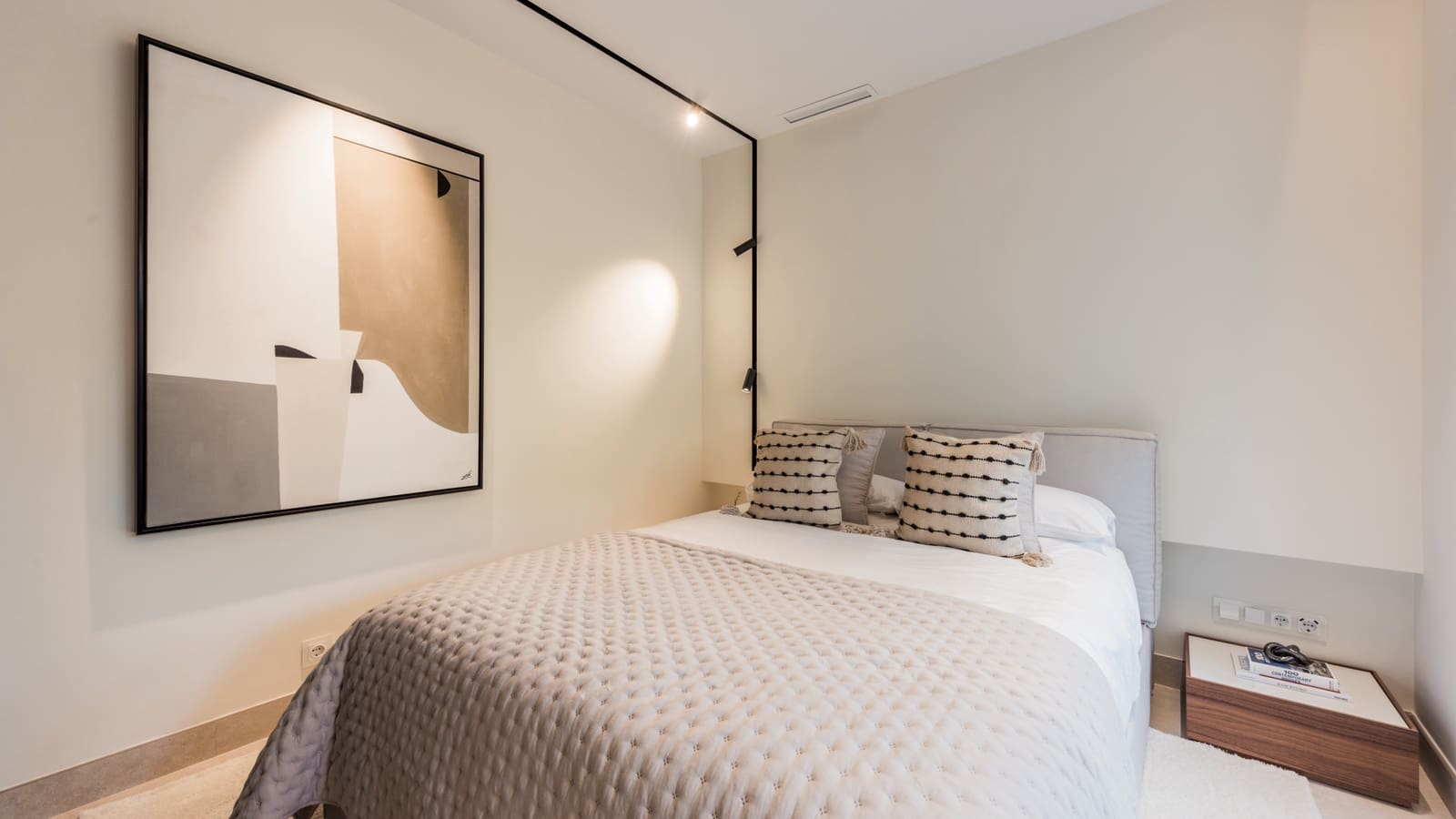 3 Zimmer Apartment zu verkaufen in Golden Mile mit Pool Garage - 2.650.000 € (Ref: 10066464)