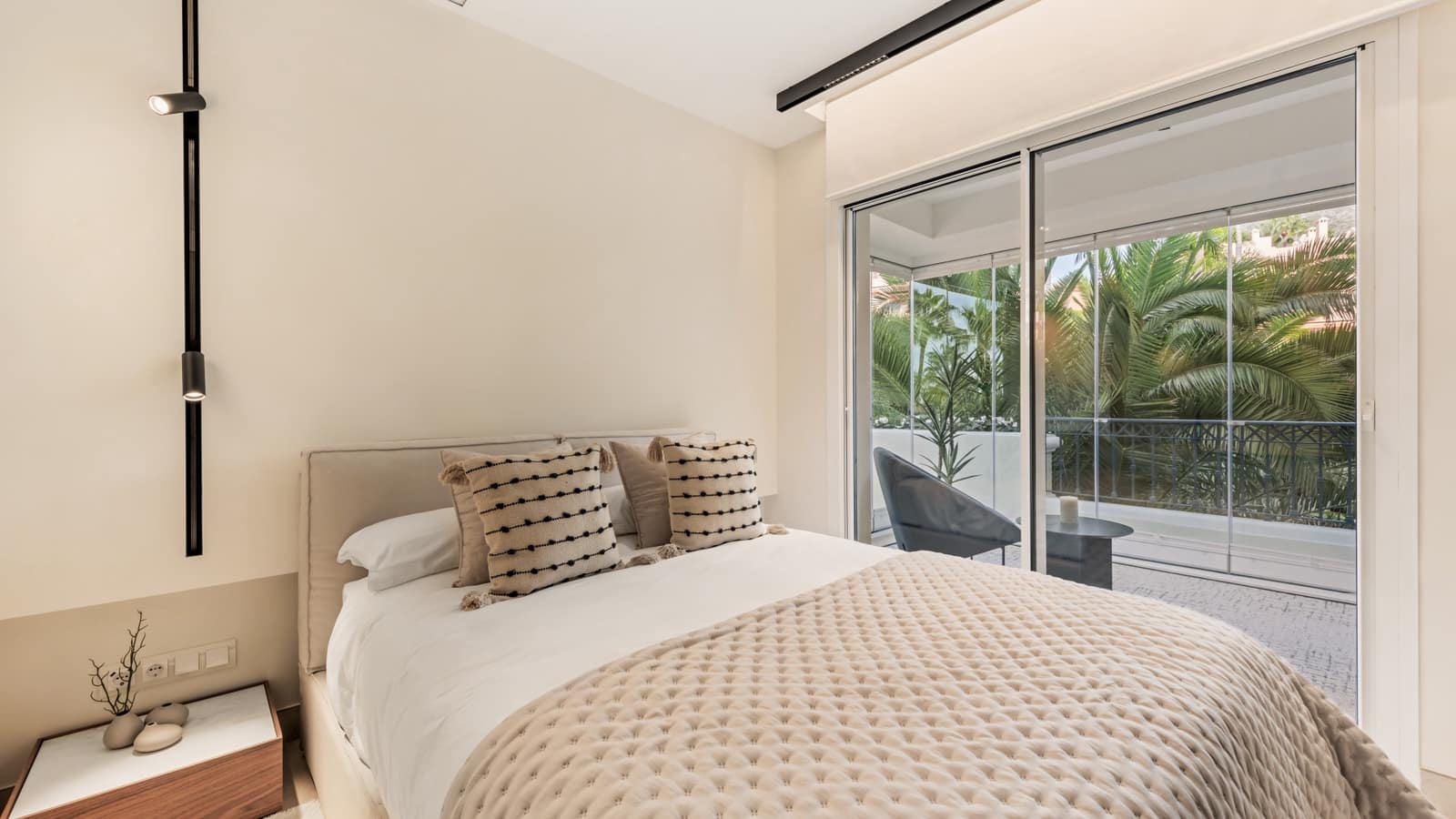 3 Zimmer Apartment zu verkaufen in Golden Mile mit Pool Garage - 2.650.000 € (Ref: 10066464)