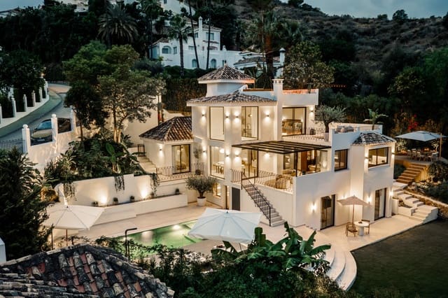 5 sypialnia Willa na sprzedaż w Marbella z basenem garażem - 2 795 000 € (Ref: 10066466)