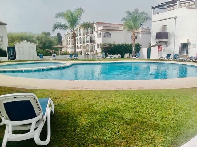 2 chambre Appartement à vendre à Marbella avec piscine - 300 000 € (Ref: 10066471)