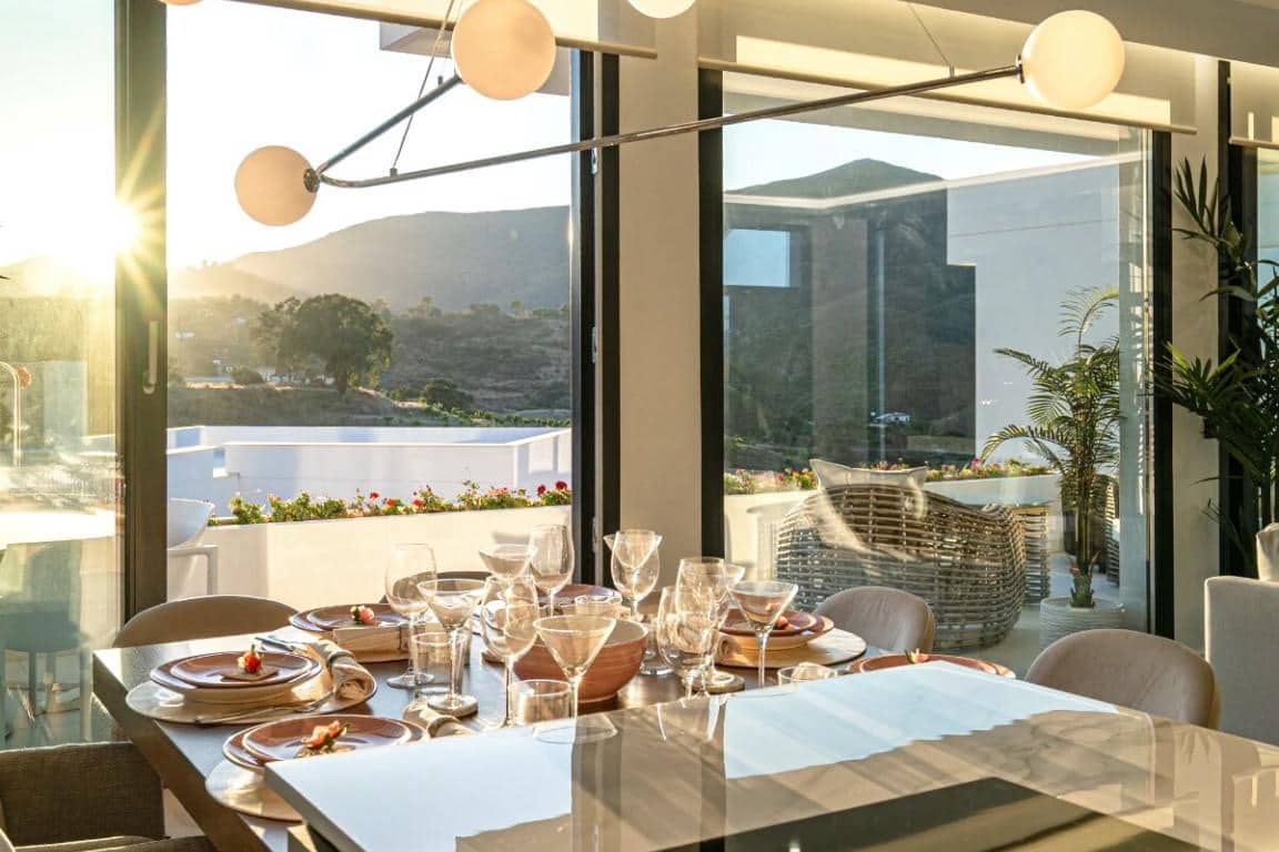 Chalet de 3 habitaciones en Marbella en venta con piscina garaje - 800.000 € (Ref: 10066472)