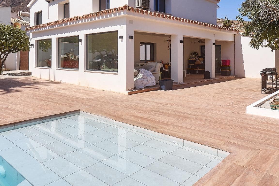 5 chambre Villa/Maison à vendre à Benalmadena avec piscine garage - 1 390 000 € (Ref: 10066477)
