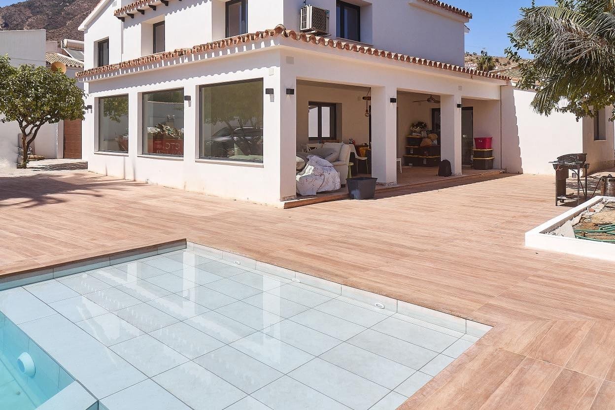 5 soveværelse Villa til salg i Benalmadena med swimmingpool garage - € 1.390.000 (Ref: 10066477)