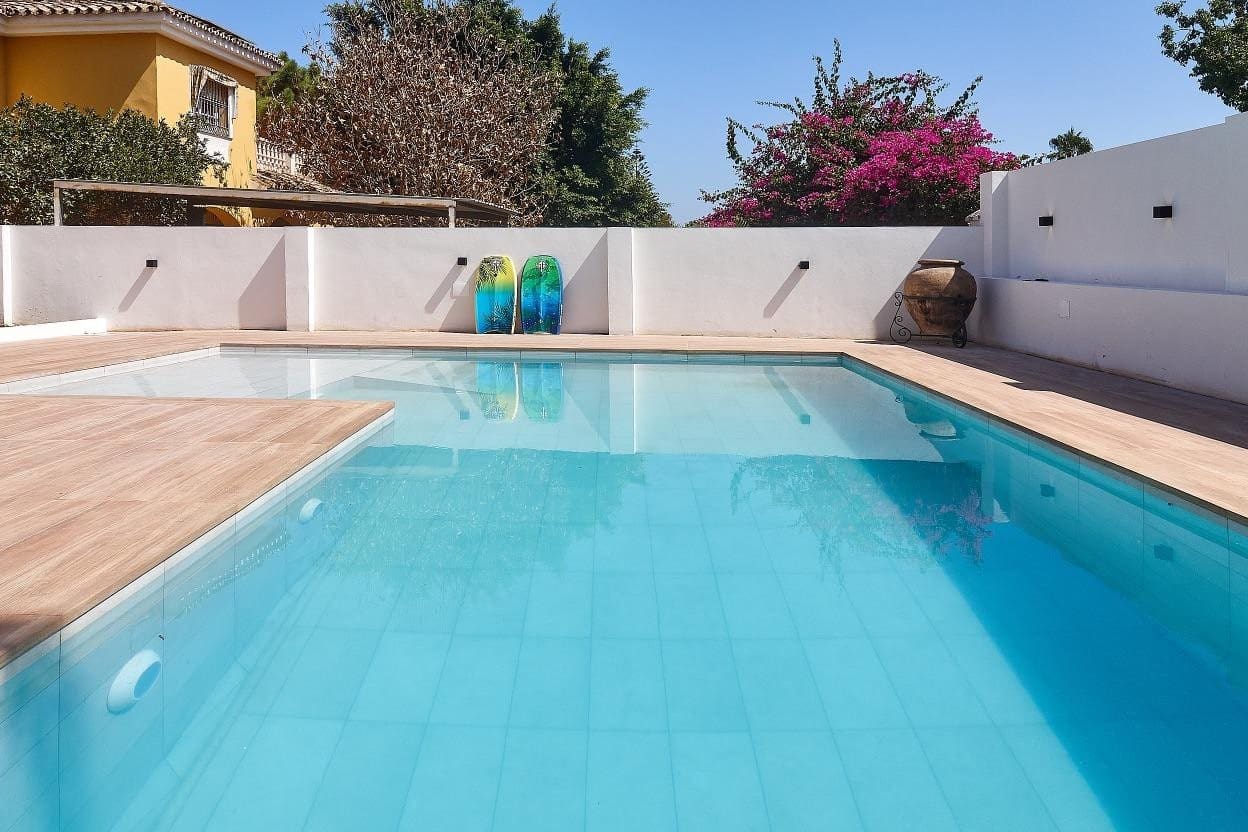 5 soveværelse Villa til salg i Benalmadena med swimmingpool garage - € 1.390.000 (Ref: 10066477)