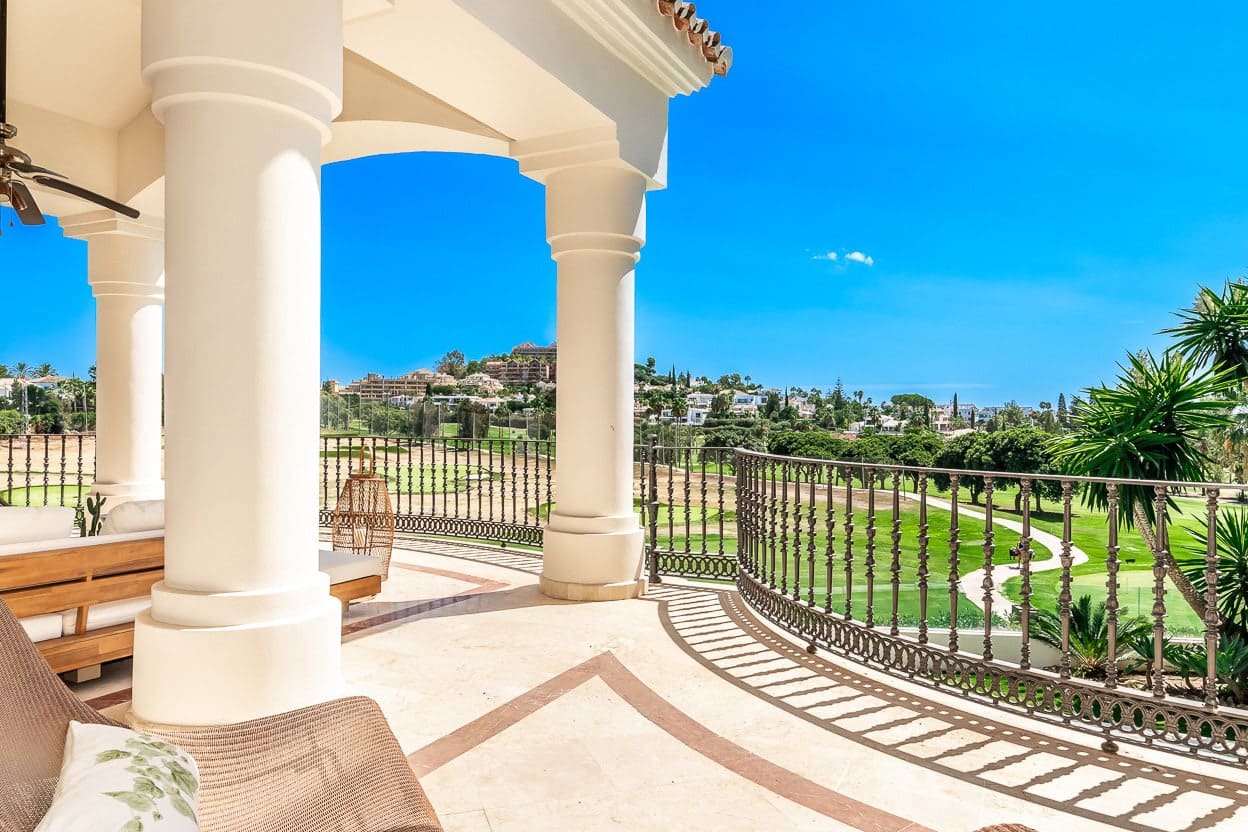 7 Zimmer Villa zu verkaufen in Marbella mit Pool Garage - 4.950.000 € (Ref: 10066488)
