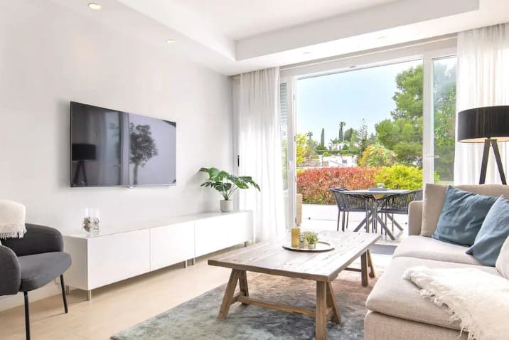 3 bedroom Apartment for sale in Marbella with pool - € 449,000 (Ref: 10066489)