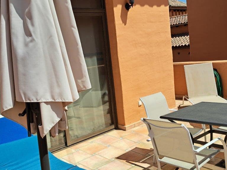 3 bedroom Apartment for sale in Marbella with pool - € 490,000 (Ref: 10066498)