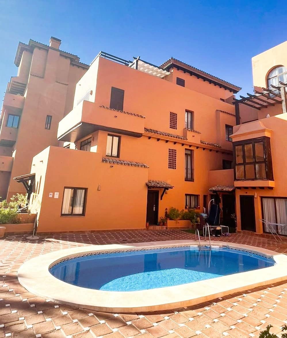 3 soveværelse Lejlighed til salg i Marbella med swimmingpool - € 490.000 (Ref: 10066498)