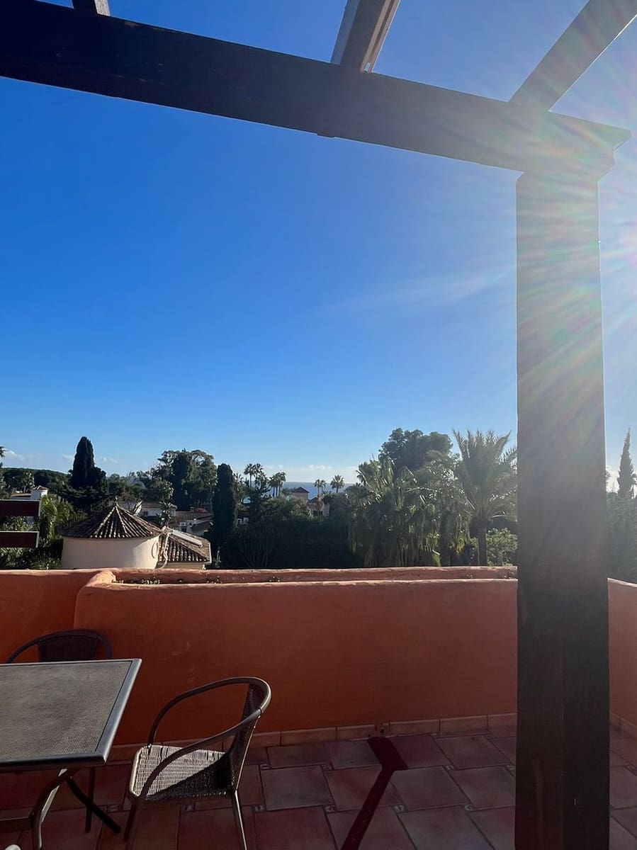3 soveværelse Lejlighed til salg i Marbella med swimmingpool - € 490.000 (Ref: 10066498)
