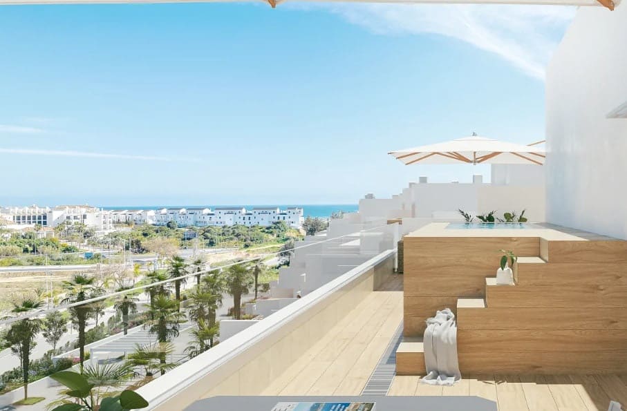 3 bedroom Apartment for sale in Estepona with pool garage - € 275,000 (Ref: 10066499)