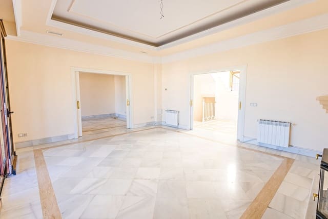 4 camera da letto Villa in vendita in Marbella con piscina garage - 1.640.000 € (Rif: 10066507)