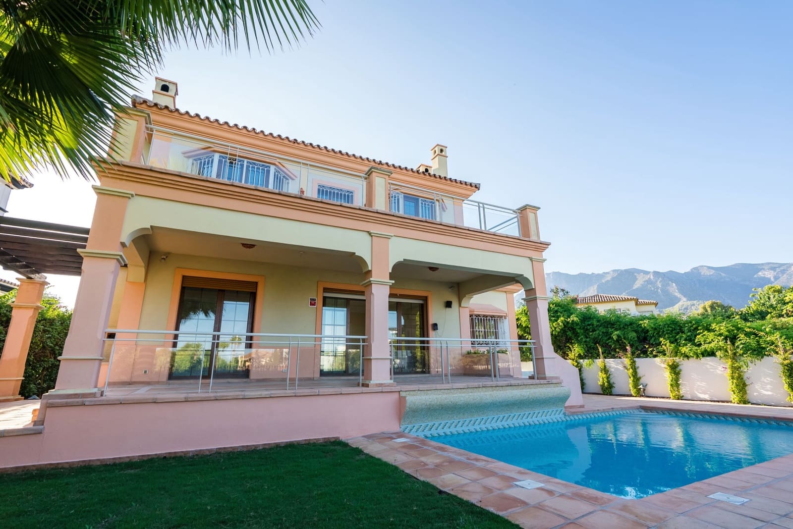 4 camera da letto Villa in vendita in Marbella con piscina garage - 1.640.000 € (Rif: 10066507)