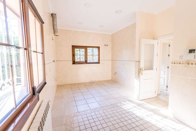 4 camera da letto Villa in vendita in Marbella con piscina garage - 1.640.000 € (Rif: 10066507)